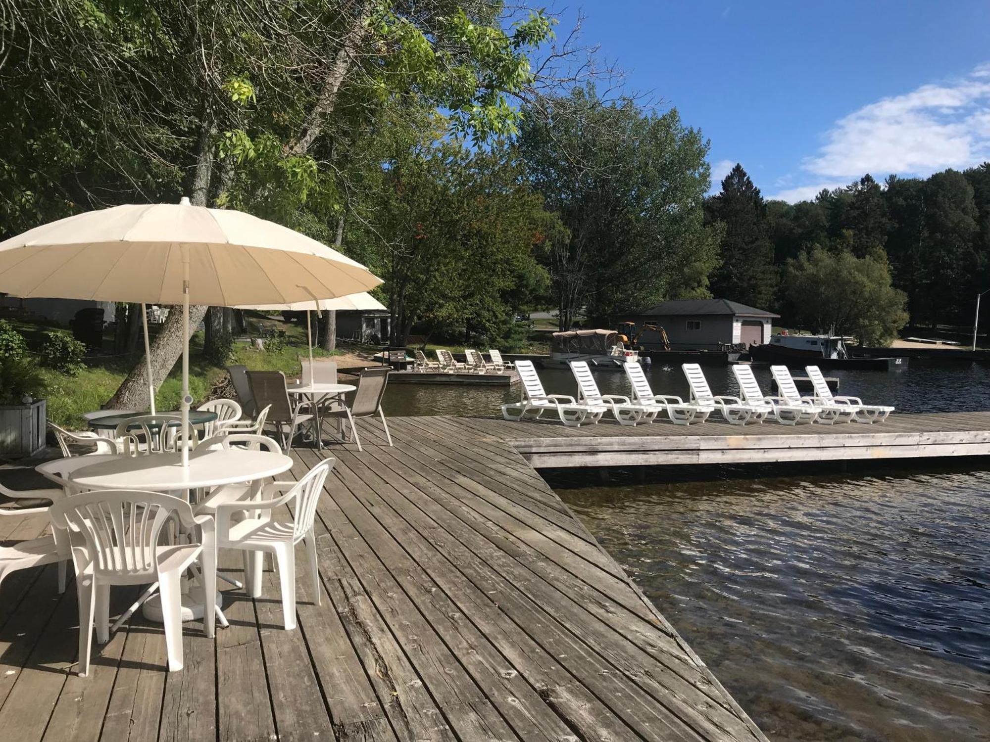 Beachside on Lake Muskoka Port Carling Exterior foto